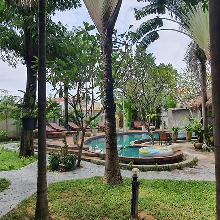 Hak Boutique Hotel Siem Reap Buitenkant foto