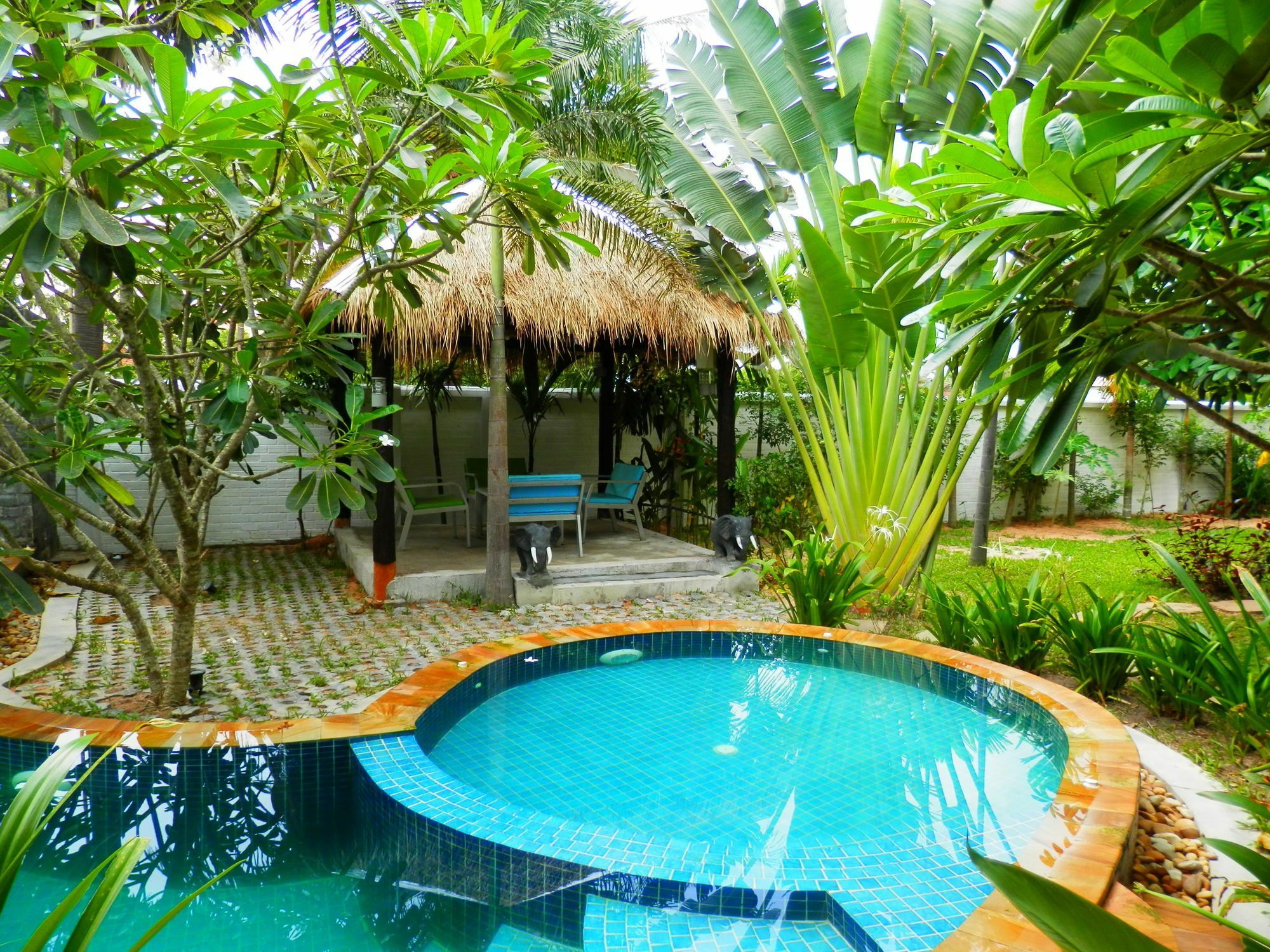 Hak Boutique Hotel Siem Reap Buitenkant foto